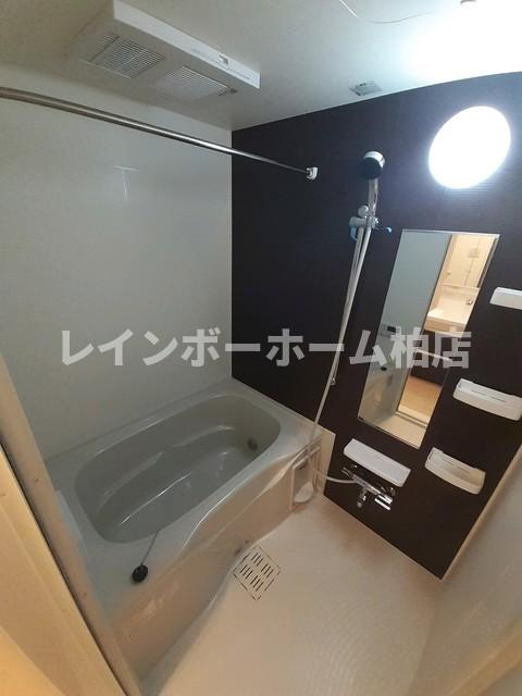 【仲介手数料：50％OFF】対象物件！の浴室|追い焚き機能・浴室乾燥機があります