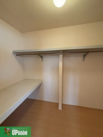 ジュネス・ドエルⅡの収納