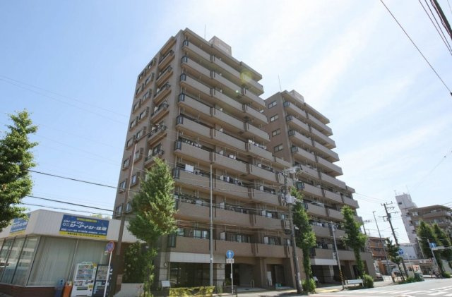 グランイーグル鹿島田３の外観