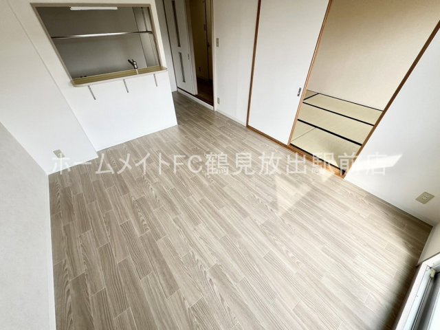 大阪市鶴見区今津中３丁目の賃貸マンションの内装