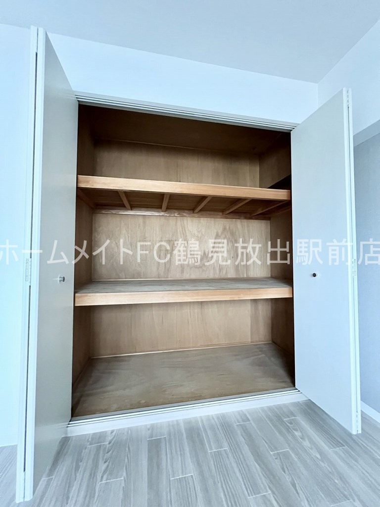 大阪市鶴見区今津中３丁目の賃貸マンションの収納