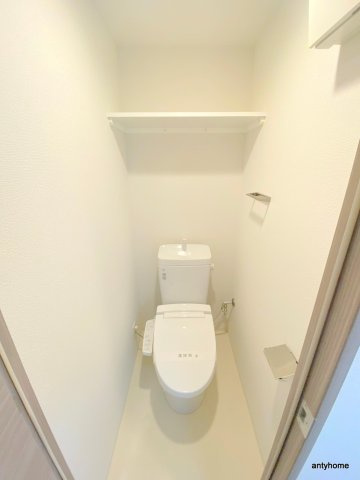 エスリード本町レジデンス　仲介手数料無料のトイレ