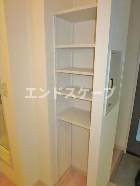 レジデンスみなみEの玄関|高崎、前橋のお部屋探しはエンドスケープまで！お客様の理想お聞かせ下さい♪