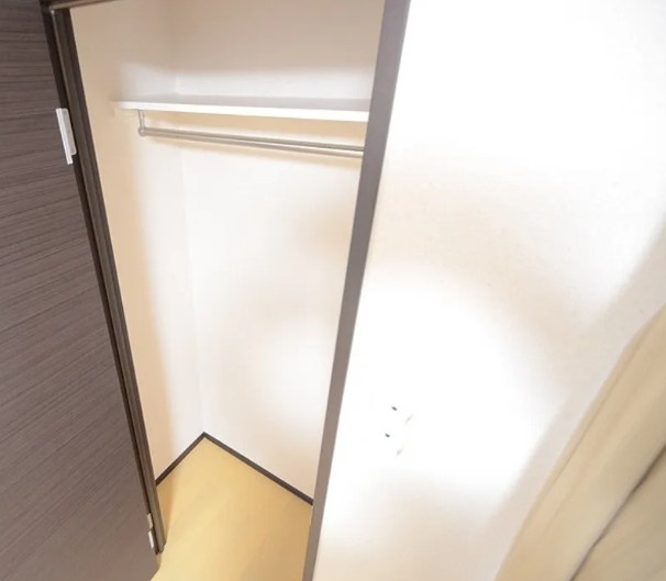 クレイノジュネス南栗原の収納