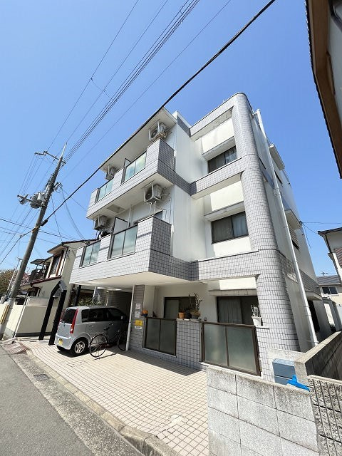 サンパレス21東園田Ⅱの外観