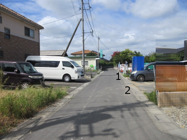 【仲介手数料無料】新築戸建　吉見町久保田1437-1（全2棟）の前面道路含む現地写真