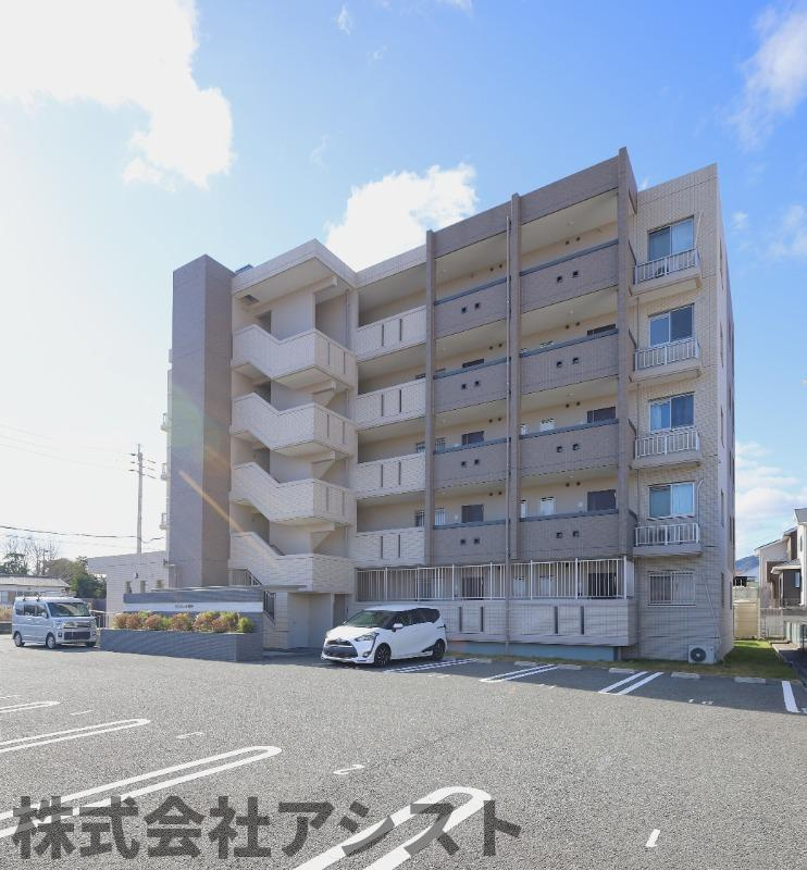 グランドゥール潤野の外観