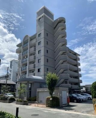 カーサ宮の前の外観