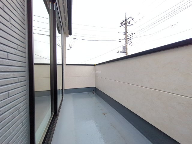 富士見市上沢２丁目の新築一戸建のバルコニー