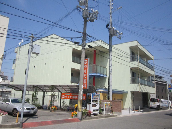 ルミー羽倉崎の外観