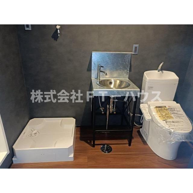 ＬＡＮＤ　ＢＡＳＥ　ＩＣＨＩＫＡＷＡ　Ｂ棟のトイレ