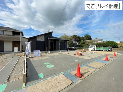 【前面道路含む現地写真】 | blooming garden吉見町久保田　【平屋】新築住宅 | ≪2号棟≫
現地(2026年9月撮影)