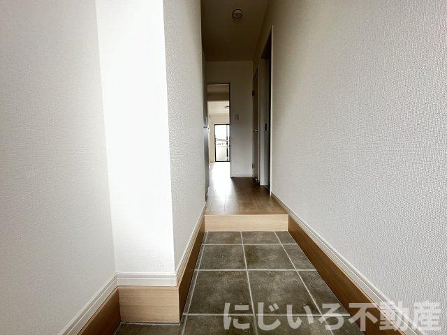 GRAND見能林の玄関