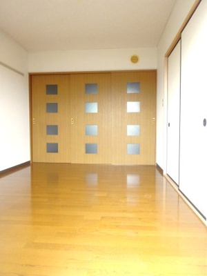 【洋室】 | レナジア上横場 