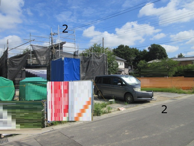 【仲介手数料無料】新築戸建　吉見町久保田1437-1（全2棟）の前面道路含む現地写真