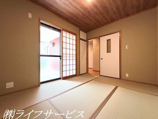 【和室】 | 三津屋南３丁目中古戸建 | １階和室６帖／押入あり