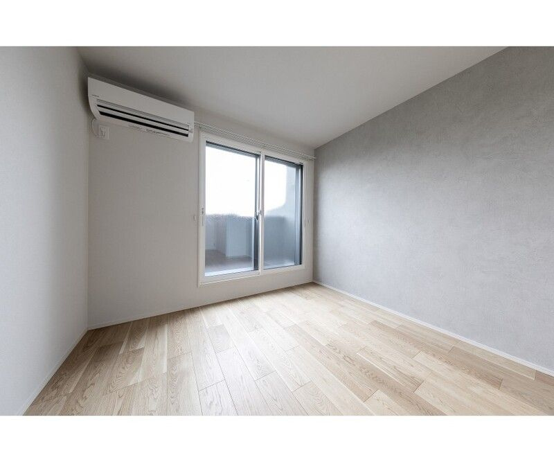 ＷｏｏｄＣｒｅｓｔ国立Ｒｅｓｉｄｅｎｃｅの居間・リビング