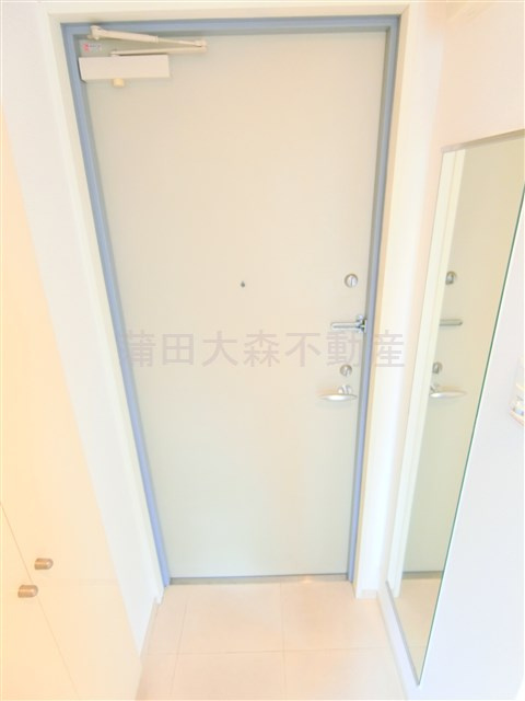 CQレジデンス多摩川の玄関