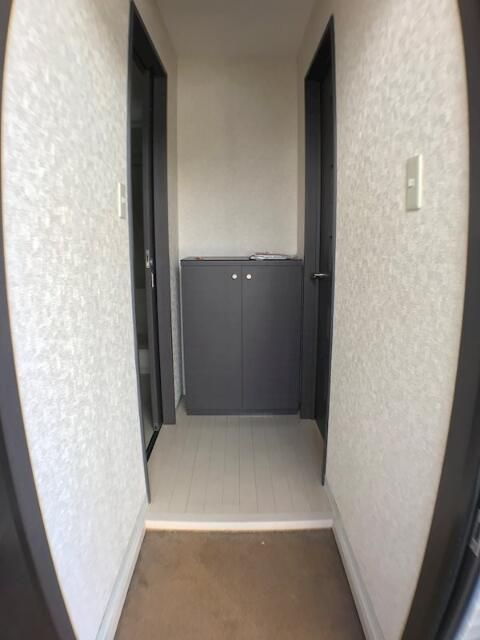 本町グリーンヒルズの玄関