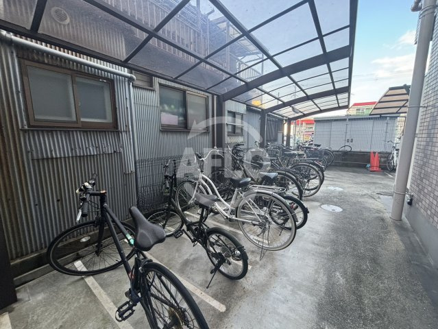 プリヴェ１号館のその他共用部分|プリヴェ１号館　駐輪場