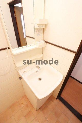 水尾グリーンハイツC棟の洗面所