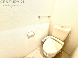 ウォシュレット付きのトイレです♪
