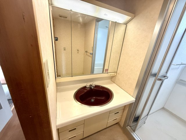 独立洗面化粧台付き☆