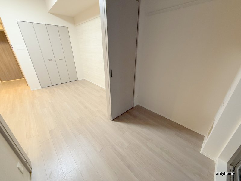エスリードレジデンス大阪谷町ザマークス　仲介手数料無料の寝室