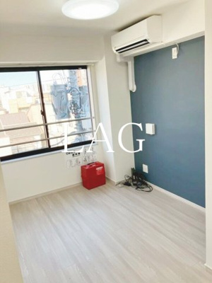 【居間・リビング】 | PREMIUM RESIDENCE MINOWA | 洋室のお部屋です。