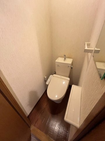 ストーンヘンジｎ´のトイレ