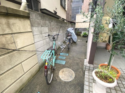 【エントランス】 | フローラルハイツ