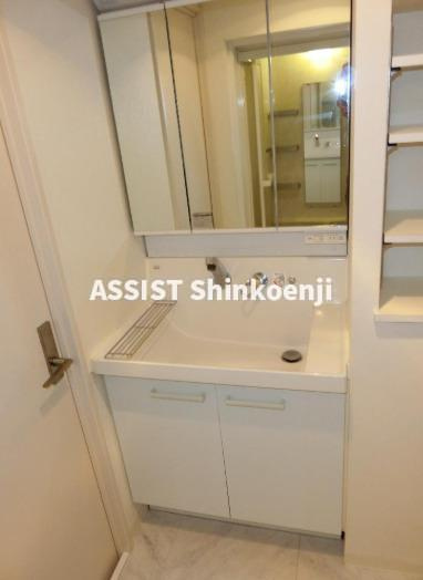 中野区上高田４丁目の賃貸マンションの独立洗面台