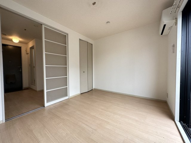 【居間・リビング】ビューラー芦屋