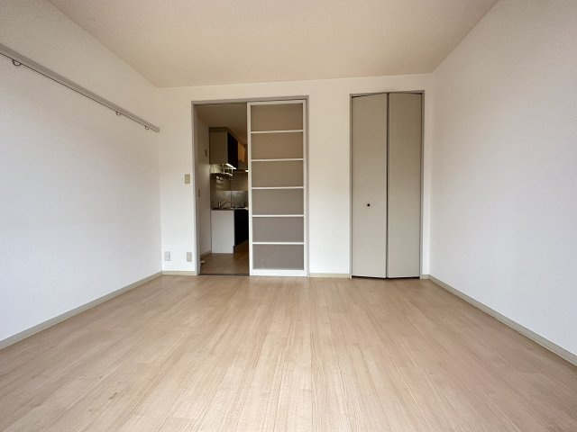 【居間・リビング】ビューラー芦屋