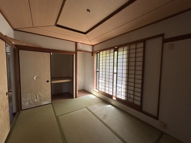北区横井上中古の和室|和室ならではの温かな和の空間で寛ぎの時間を過ごせます