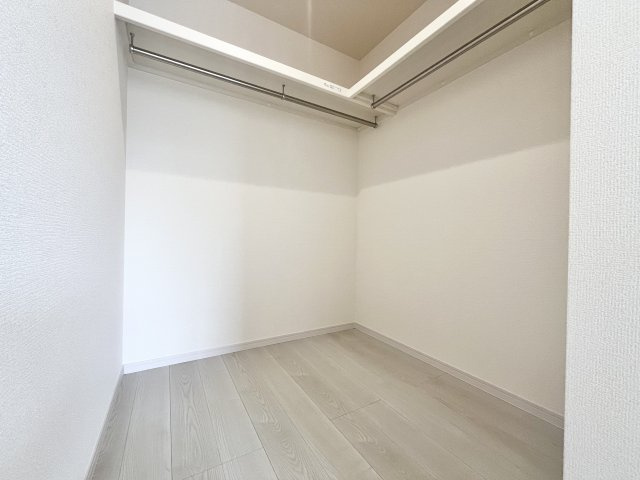 リーブルガーデン堺市東区西野５期の収納