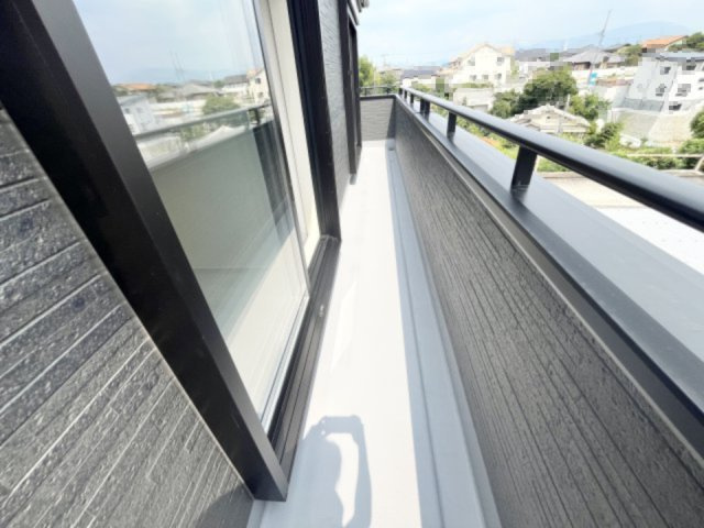 リーブルガーデン堺市東区西野５期のバルコニー