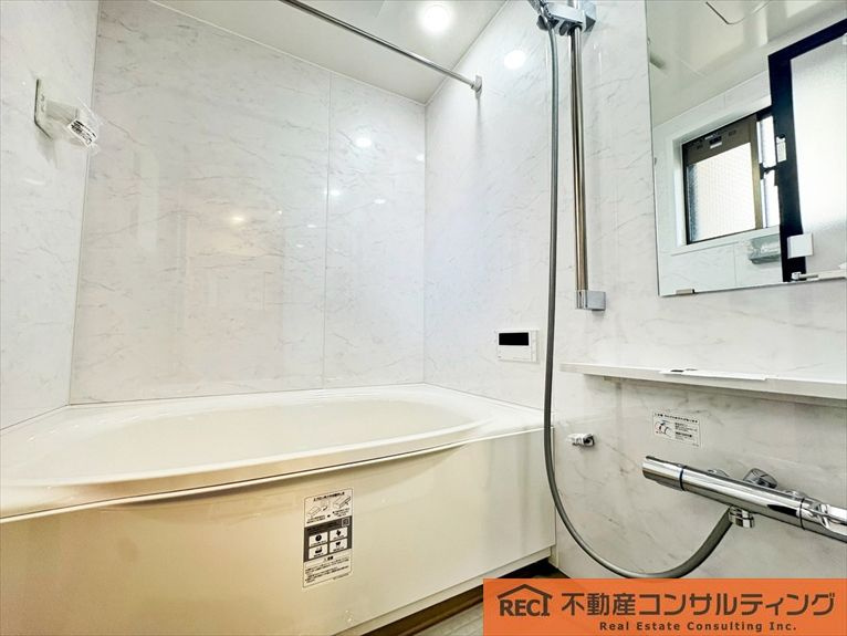 ワコーレリベルタ深江本町の浴室