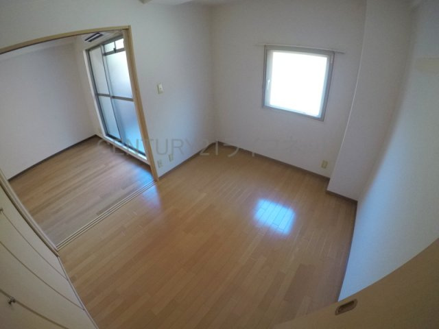 【寝室】 | ヴィヴァーチェ2番館