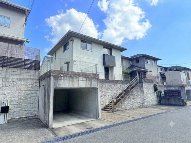 神戸市北区上津台1丁目戸建