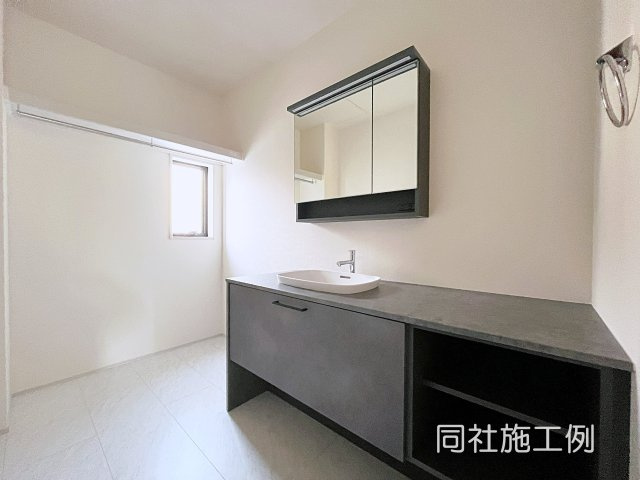新築戸建・新築建売　福島市方木田前白家　吉井田小・第一中の洗面所