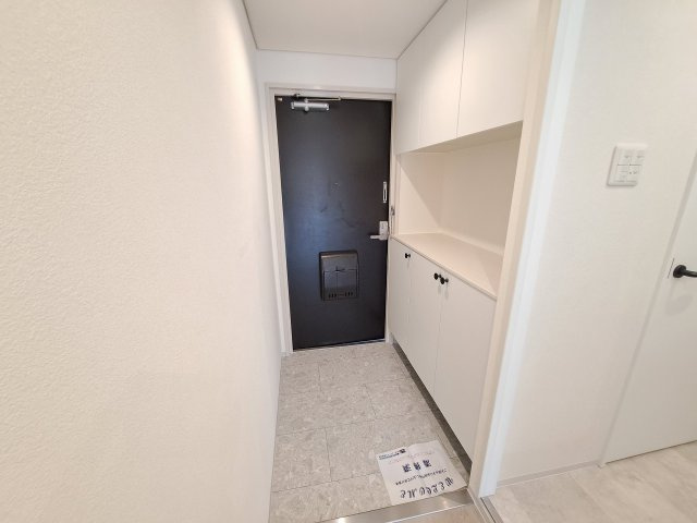 グレースコート西宮の玄関