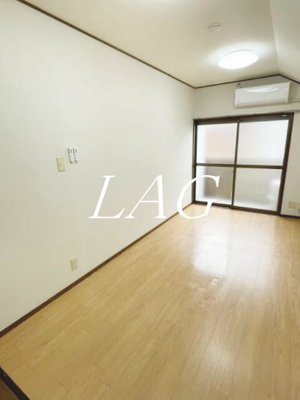 【居間・リビング】 | アベハウス | 洋室のお部屋です。