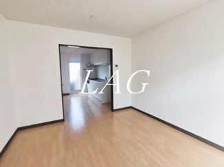 【居間・リビング】 | ドルフ水元 | 洋室のお部屋です。