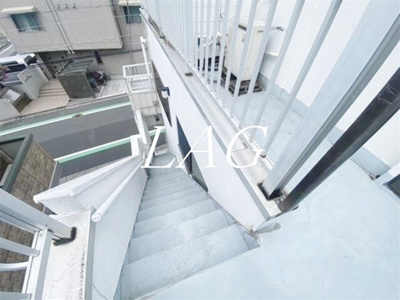 【その他共用部分】 | レックスⅡ | 共用階段です。