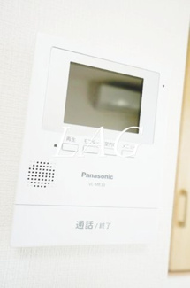 【セキュリティ】 | グランシャレー亀有Ⅱ | モニター付きインターホンです。