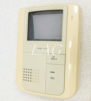 【セキュリティ】 | カスティーロ上池台 | モニター付きインターフォンです。