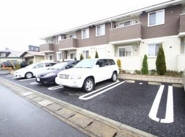 エイト　ラックス　Ⅰの駐車場