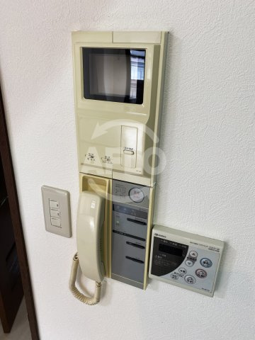 ロイヤルコート生江　生江小学校区のセキュリティ|ロイヤルコート生江　TVモニター付きインターホン