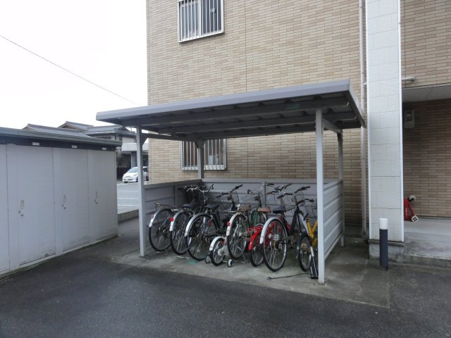 ラフォーレ1号棟の設備